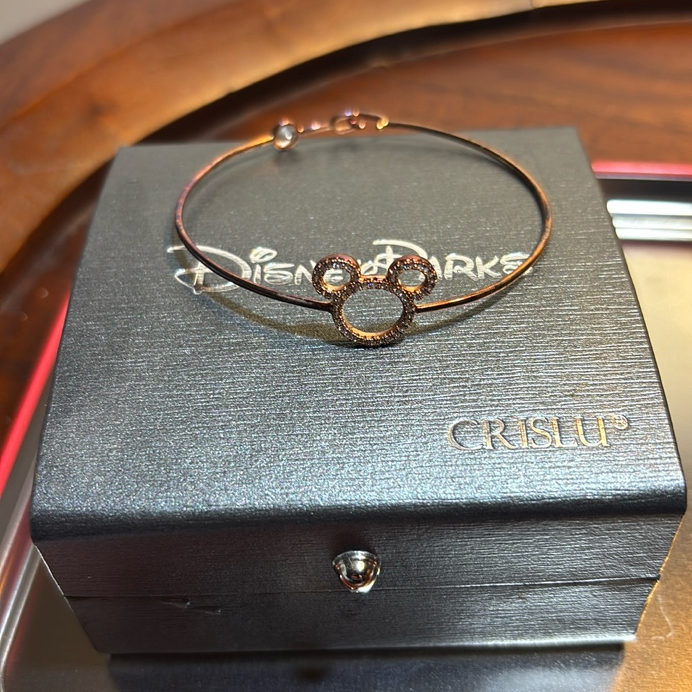 18 karat rose gold Mickey Mouse bangle